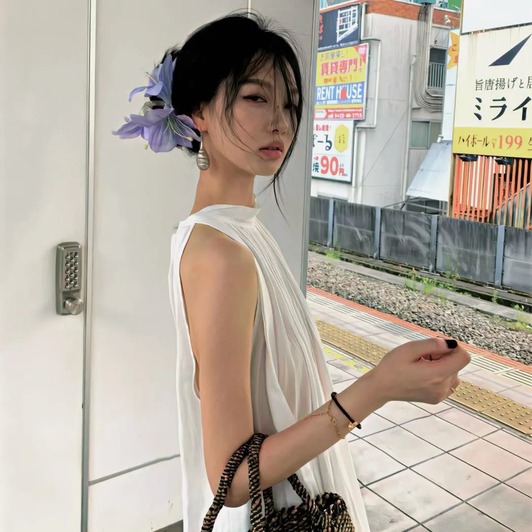 小龙虾游山庄